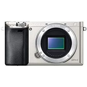 【中古】(非常に良い)SONY ミラーレス一眼 α6000 ボディ シルバー ILCE-6000 S
