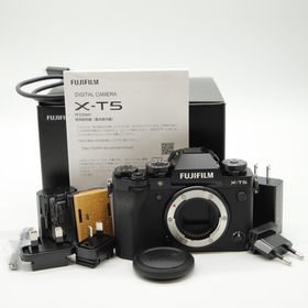 フジフイルム(富士フイルム)の【シャッター回数わずか624回】■ほぼ新品■X-T5ボディ ブラック (ミラーレス一眼)