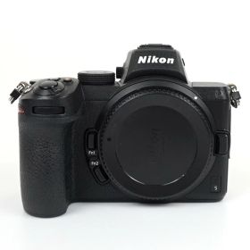 【中古】Nikon ニコン NikonZ5 ミラーレス一眼デジタルカメラ ボディ フルサイズ一眼カメラ 充電器付属