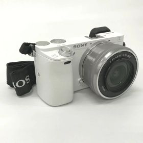 【中古】 SONY ILCE-6000Y-B 【デジタル一眼カメラ α6000 ダブルズームレンズキット ホワイト】【製造番号 : 3154528】【山城店】