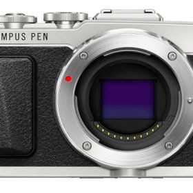 【中古】【1ヶ月保証】 オリンパス OLYMPUS ペン E-PL7 ボディ シルバー ミラーレス