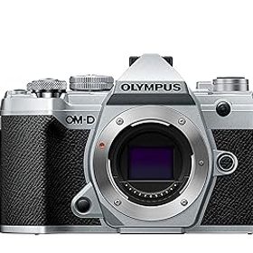 【中古】OLYMPUS ミラーレス一眼カメラ OM-D E-M5 MarkIII ボディー シルバー