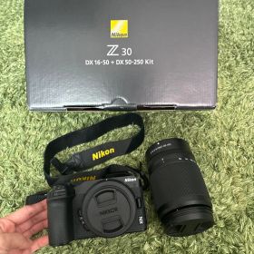 Nikon Z 30 DX 16-50 + 50-250 Kit 動画撮影可能
