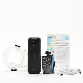 ＜並品＞ Insta360?X5｜8K360°動画×5.7K60fps・4K120fps｜1/1.28″デュアルセンサー×トリプルAI搭載｜防水IP68＆交換レンズ式