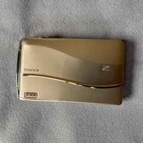 FUJIFILM FinePix Z700EXR デジカメ シルバー 動作確認済