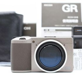 リコー Ricoh GR III 24.2MP Digital Camera Diary Edition 467 Shots 元箱 [新品同様] #Z7003A