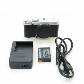 【期間限定セール】Fujifilm フジフイルム デジタル一眼カメラ X-A1