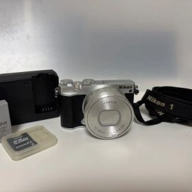 Nikon 1 J5値下げ