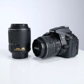 【中古】(ニコン) Nikon D5300 ダブルズームキツト2 ブラツク