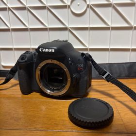 Canon EOS Kiss X5 デジタル一眼レフカメラ 本体