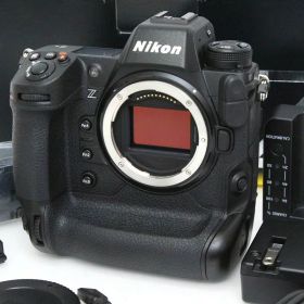 【中古】【美品】ニコン Z 9 ボディ CA01-R7595-4C4 Nikon Zマウント フルサイズ 5軸手ブレ補正 EVF 中古