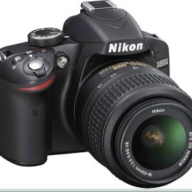 Nikon D3200 AF-S DX NIKKOR 18-55mm