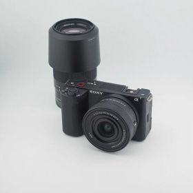【中古】 (ソニー) SONY VLOGCAM ZV-E10 II ダブルズームキット【中古カメラ デジタル一眼】 ランク：AB