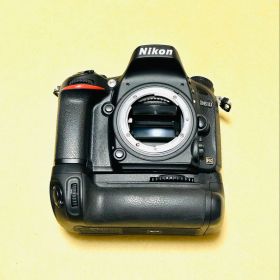 ニコン D610ボディFX動作品 ジャンク パワーパックNikon