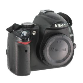ニコン Nikon D5000 デジタルカメラ【中古】