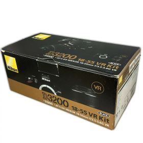 Nikon デジタル一眼カメラ D3200 AF-S DX Nikkor 18-55mm f/3.5-5.6G VR【中古】