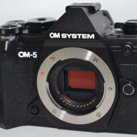 OM SYSTEM OM-5 ボディ #0143
