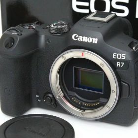 【中古】【美品】キヤノン EOS R7 ボディ CA01-R7606-2S1 Canon RFマウント APS-C 5軸手ブレ補正 EVF 中古