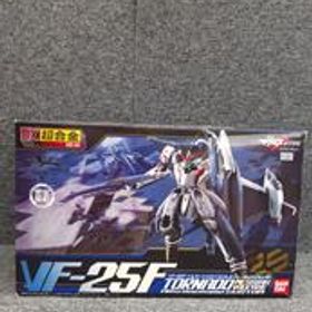 劇場版マクロスF 〜イツワリノウタヒメ〜 VF-25F トルネードメサイアバルキリー BANDAI