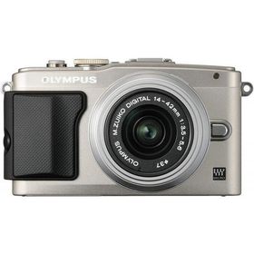 【中古】 オリンパス OLYMPUS ミラーレス一眼カメラ E-PL6 レンズキット シルバー E-PL6 LKIT SLV 当店保証30日間 人気 ミラーレス一眼 ミラーレス デジタルカメラ 中古