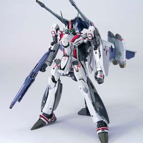 マクロスF(フロンティア) 1/72 VF-25F トルネードメサイアバルキリー アルト機 プラモデル