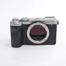 【中古】 (ソニー) SONY α7C II ボディ シルバー (ILCE-7CM2 S)【中古カメラ デジタル一眼】 ランク：AB+