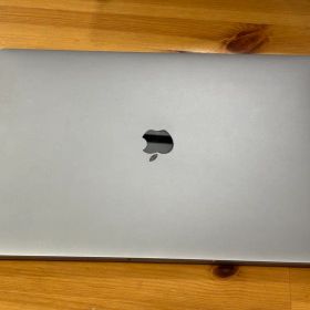 Apple MacBook Pro 16インチ 2019 本体