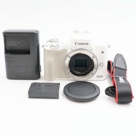 シャッター数4000枚 Canon EOS Kiss M ボディ ホワイト EOSKISSMWH-BODY ミラーレス一眼 キヤノン