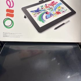 Wacom One DTC133W1D 13.3インチ 液タブ付属品・箱あり
