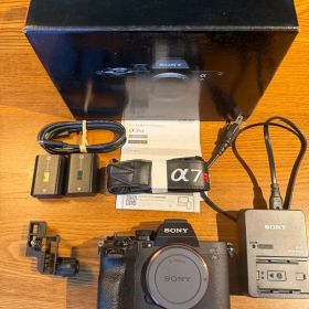 美品 SONY α7RV ミラーレス一眼カメラ