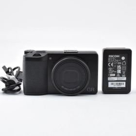 Ricoh GR IIIx Compact Digital Camera Black 26.1mm f/2.8 極上品 #3047618