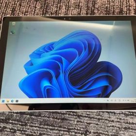 Microsoft Surface Pro 4 本体