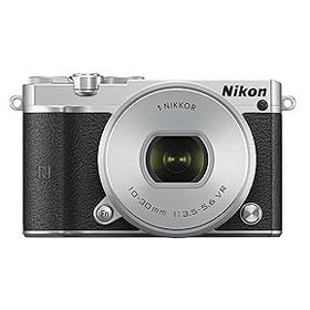 【中古】Nikon ミラーレス一眼 Nikon1 J5 標準パワーズームレンズキット シルバー J5HPLKSL