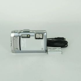 [並品] OLYMPUS Tough TG-810 シルバー | コンパクトデジタルカメラ