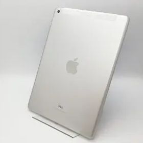 【中古】Apple au 【SIMロック解除済み】 iPad（第5世代/2017） 32GB シルバー MP1L2J/A【アリオ倉敷】保証期間１ヶ月【ランクC】