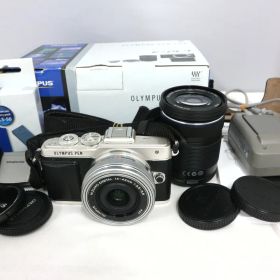 【OLYMPUS PEN E-PL7】シルバー ダブルレンズセット 14-42mm EZ 40-150mm R ミラーレス一眼 箱付き バッテリー付き S053