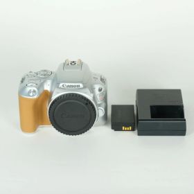 [良品] Canon EOS Kiss X9 ボディ シルバー | キヤノンEF-Sマウント