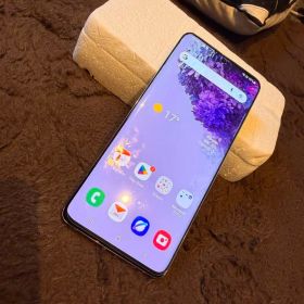 Samsung Galaxy S20+ 5G 本体