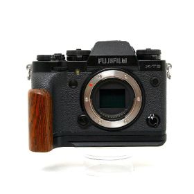 【中古】 (フジフイルム) FUJIFILM X-T3 ボディ ブラック【中古カメラ デジタル一眼】 ランク：B