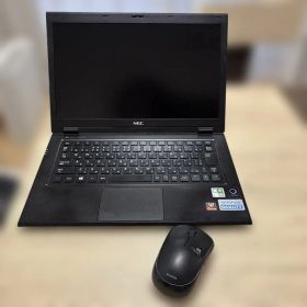 NEC LaVie Hybrid ZERO PC-HZ550DAB 本体