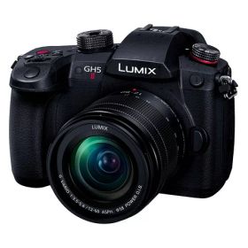 デジタルカメラ パナソニック パナソニック LUMIX Gシリーズ 5G対応端末と連携 無線ライブ配信が可能 交換レンズ付属 フルサイズミラーレス一眼カメラ デジタル一眼カメラ レンズキット DC-GH5M2