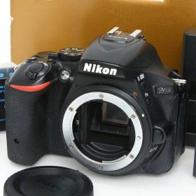 【中古】【お買い得品】ニコン D5500 ボディ CA01-R5993-2P3 ニコン Fマウント Nikon 一眼レフ APS-C