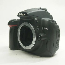 【中古】 (ニコン) Nikon D5000 ボディ【中古レンズ AFレンズ】 ランク：B